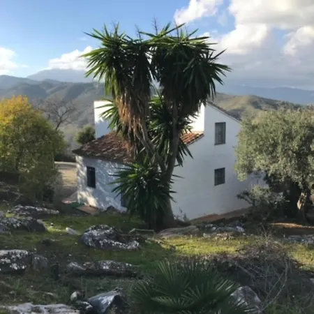 Sunny Hillside Casita In Guaro